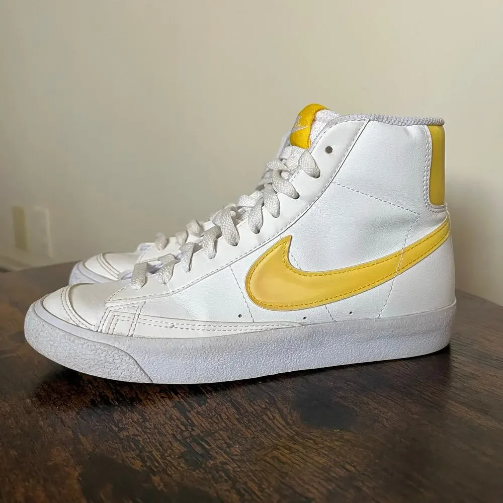 Nike Shoes Blazer Mid Sneaker Next Nature Lace Up White Yellow‎ YOUTH 5